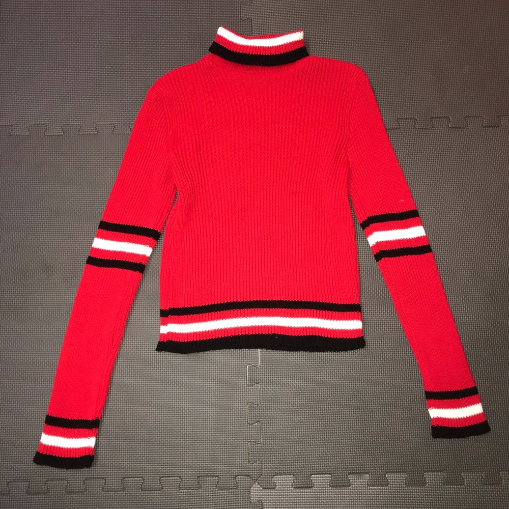 ❌ Sold ❌ PrettyLittleThing Red Turtleneck Sweater
